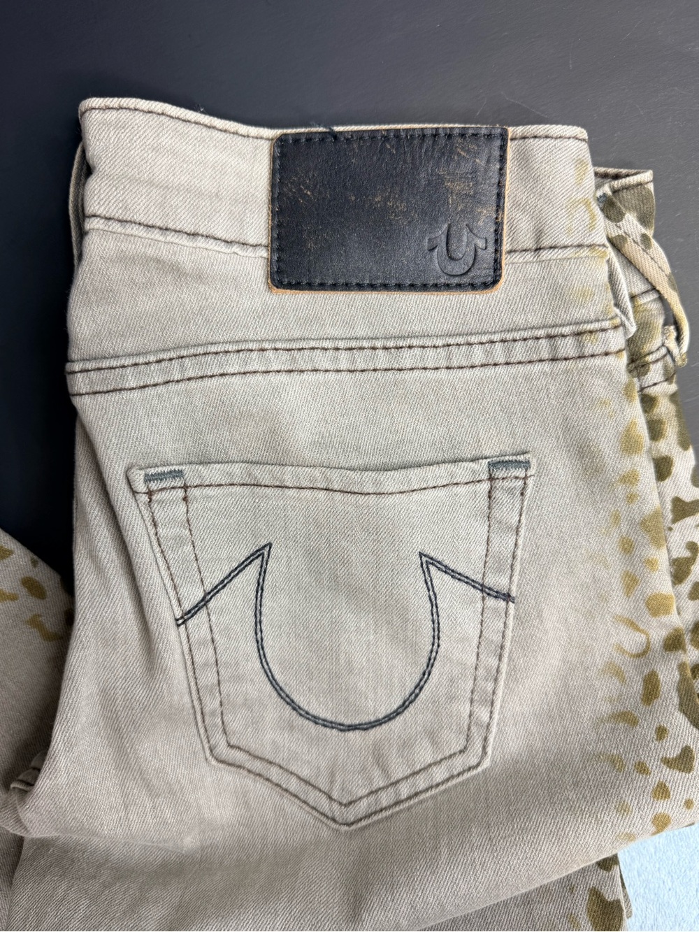 True Religion Jude Jeans Women’s 28 Made USA Leopard Animal Print Y2K - Picture 6 of 10